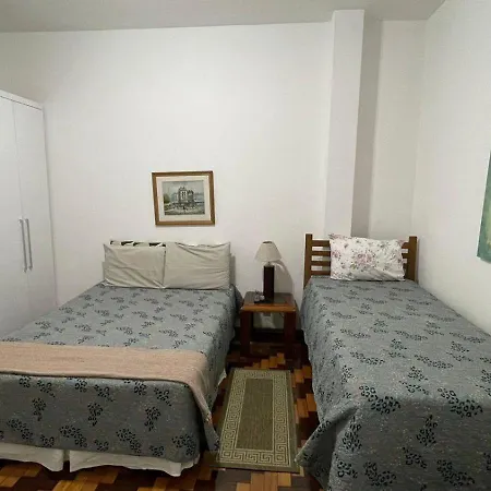 Copacabana, confortável apto de 2 quartos, quadra da praia Río de Janeiro Exterior foto